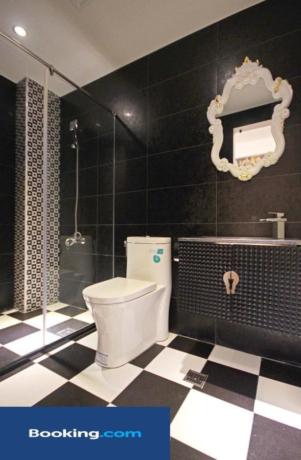 Moly Homestay Джиаоси Екстериор снимка