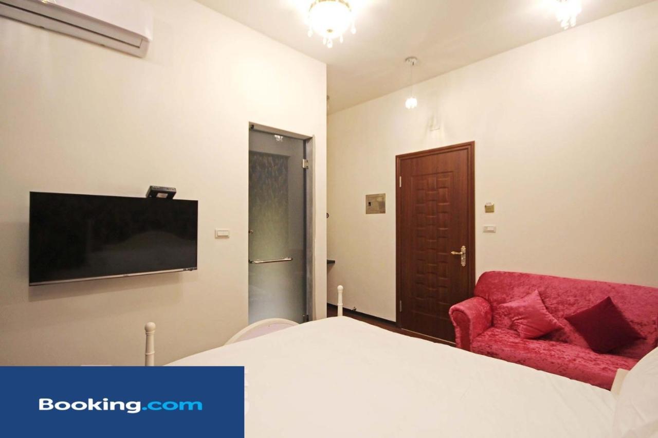 Moly Homestay Джиаоси Екстериор снимка