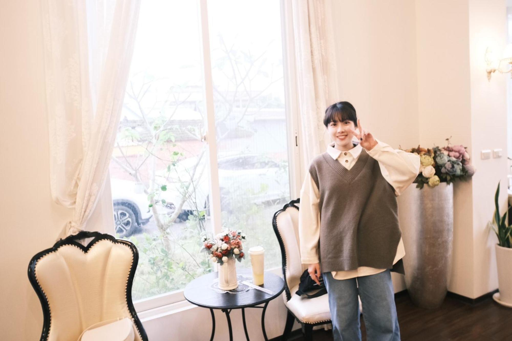 Moly Homestay Джиаоси Екстериор снимка